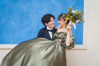 カラードレスで華やかに♡チャペル＆館内撮影