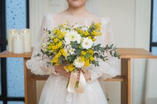  前撮りのお供に♡洋装でのブーケデザイン