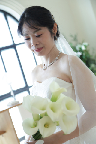 前撮りのお供に♡洋装でのブーケデザイン