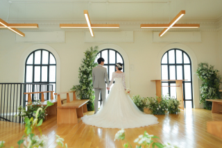 館内撮影＊光の降り注ぐチャペルのご紹介