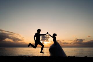 【サンセットフォト】お2人らしいロマンチックな1枚♡