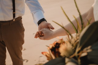 【お手元ショットいろいろ】「手」は口ほどにものを言う