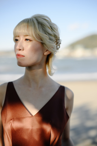 ハイトーンを活かしたボブヘアアレンジ♪