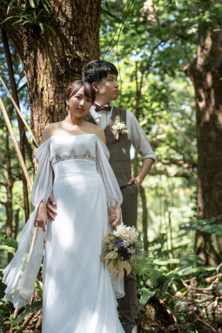 天女の羽衣のようなオフショルダードレス♡