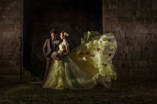 イエロードレス