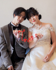 赤い糸で結ばれた愛