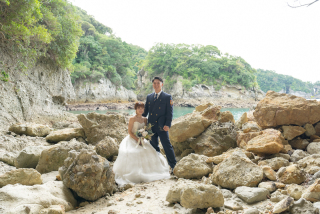 自然に抱かれた誓いの瞬間