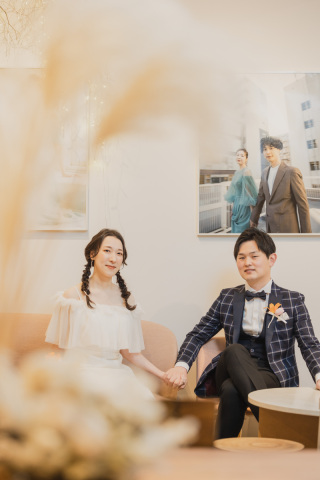 【フォトレポート】お気に入りアイテムと一緒にフォトウェディング