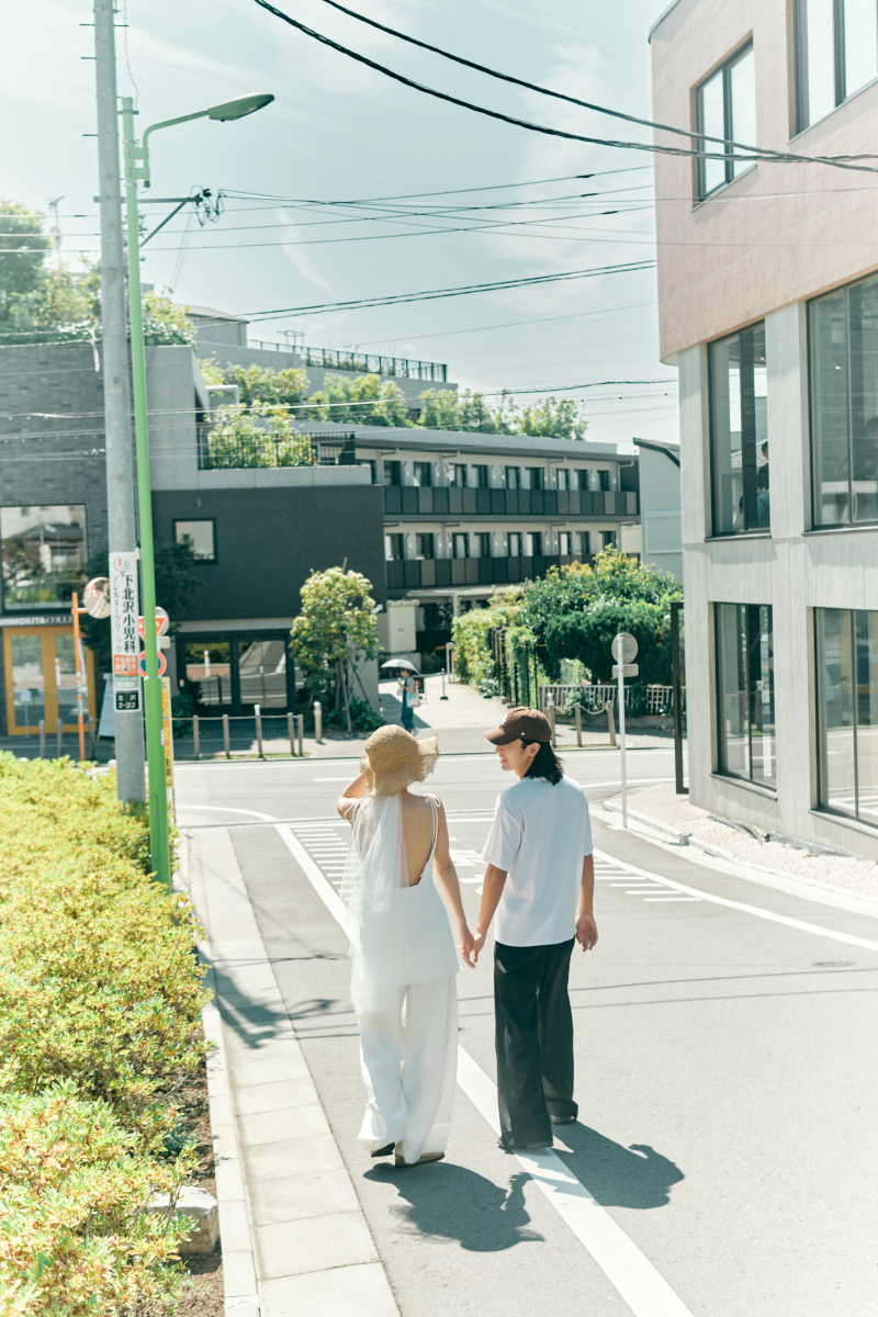 Creators' Genicが提案する「ドレス&times;かぶりもの」スタイル