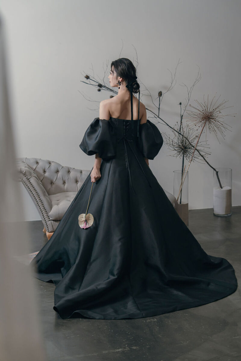 【DRESS】ブラックドレスはまだまだトレンドです