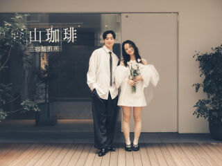 お気に入りの街がスタジオに。遊び心たっぷりのストリートフォト