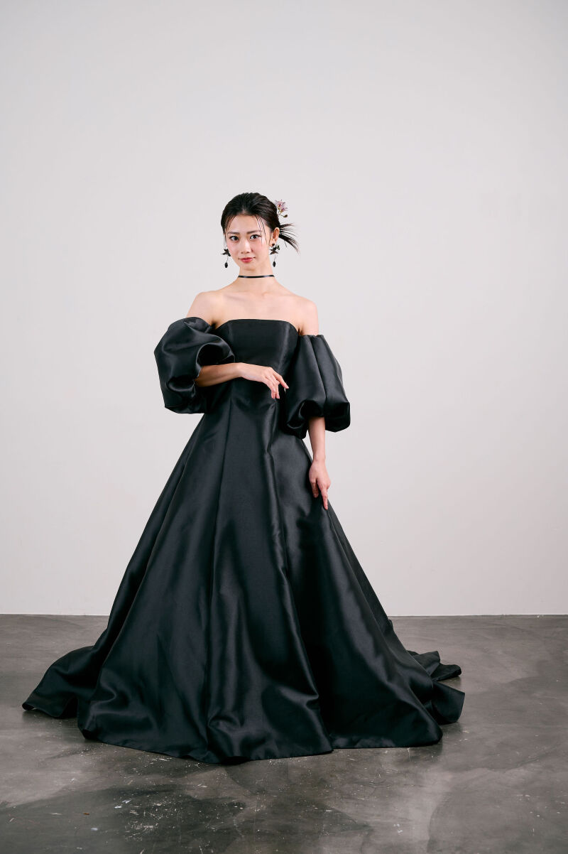 【DRESS】NEW!!ブラックドレス登場！