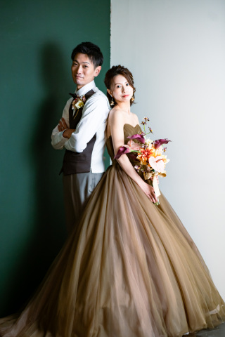 【フォトレポート】洋装2着でスタジオ撮影