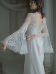 【DRESS】新作ブラウスのご紹介