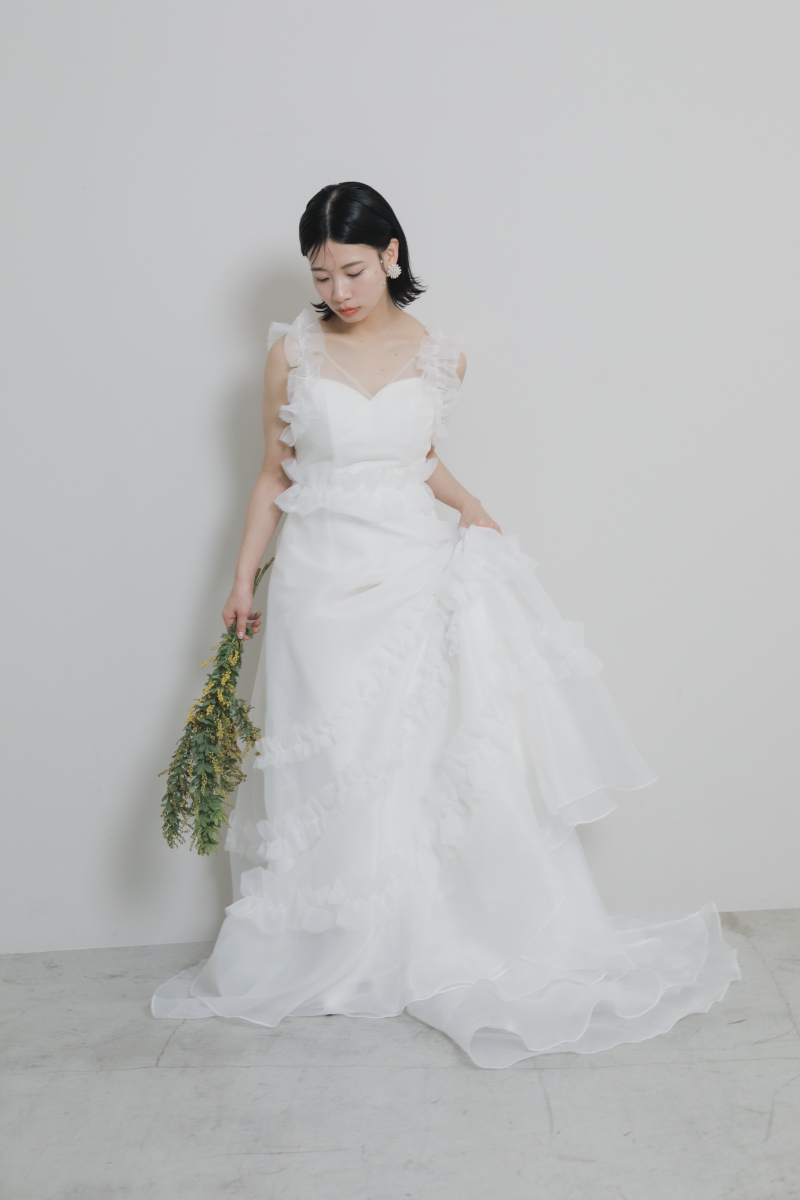 【DRESS】ブラウスのご紹介!