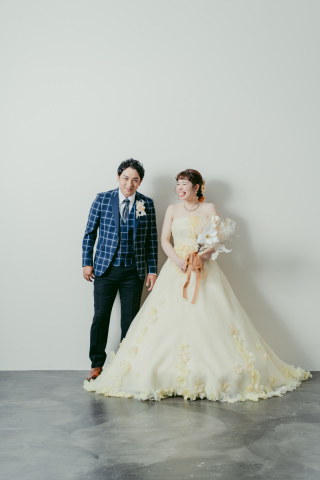 【フォトレポート】カラードレスで館内フォト