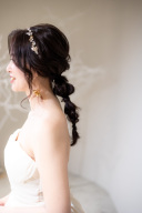 【フォトレポート】ウェディングドレスに着替えてチャペルフォト