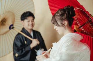 【フォトレポート】和装＆洋装でスタジオフォト