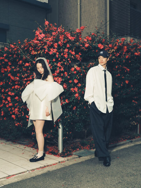 お気に入りの街がスタジオに。遊び心たっぷりのストリートフォト