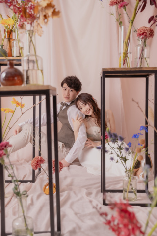 【FLOWER】こっくりカラーでスタジオを装飾