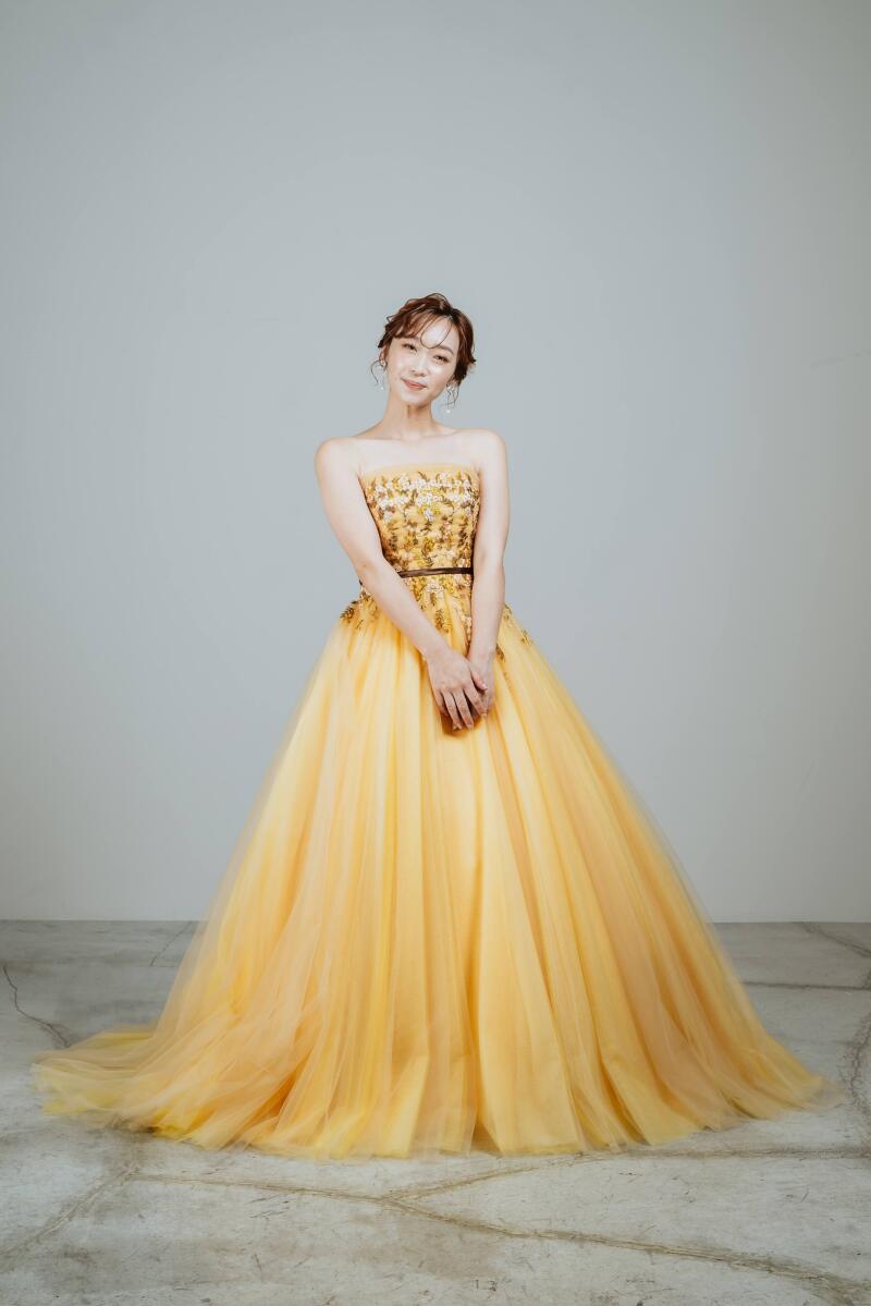 【DRESS】ミモザカラーのチュールドレス