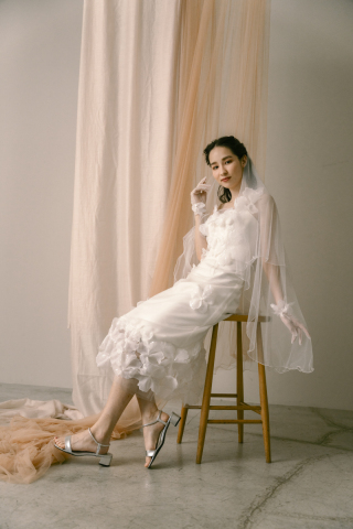 【DRESS】新作ドレスの登場!