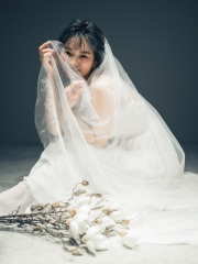 チャペル撮影♪アーティスティックなウェディングフォト