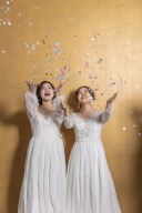 仲良し姉妹でウェディングフォト