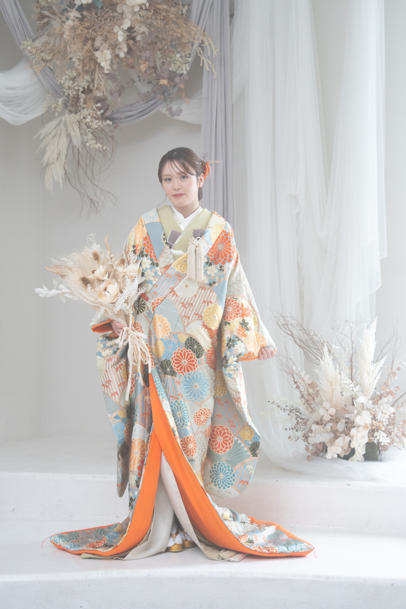進化する和装「色掛下」で叶える令和のフォトウェディング
