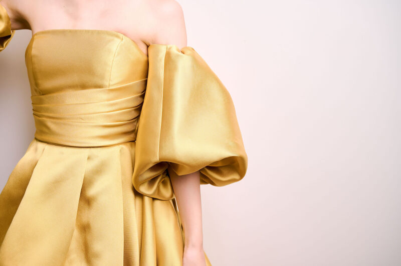 【DRESS】新作カラードレスのご紹介です