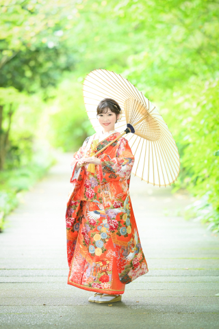 オレンジの色打掛