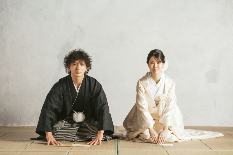 迷ったときはこれ!和装と洋装それぞれの魅力