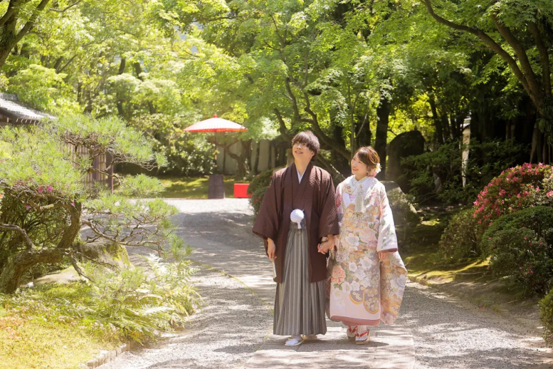 梅雨の時期も撮影可能！館内ロケ―ション
