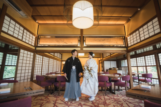 高宮庭園茶寮　和の空間を感じながら