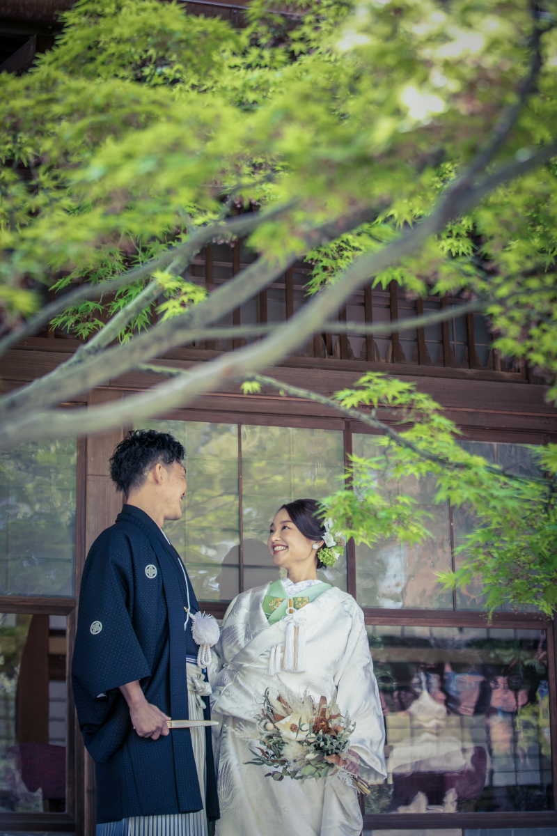 高宮庭園茶寮 和装に包まれたふたりのカタチ