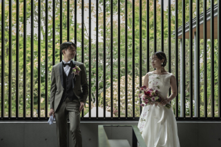 高宮庭園茶寮　洋装にも合う会場