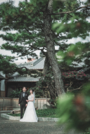 高宮庭園茶寮　歴史的建物と洋装の調和