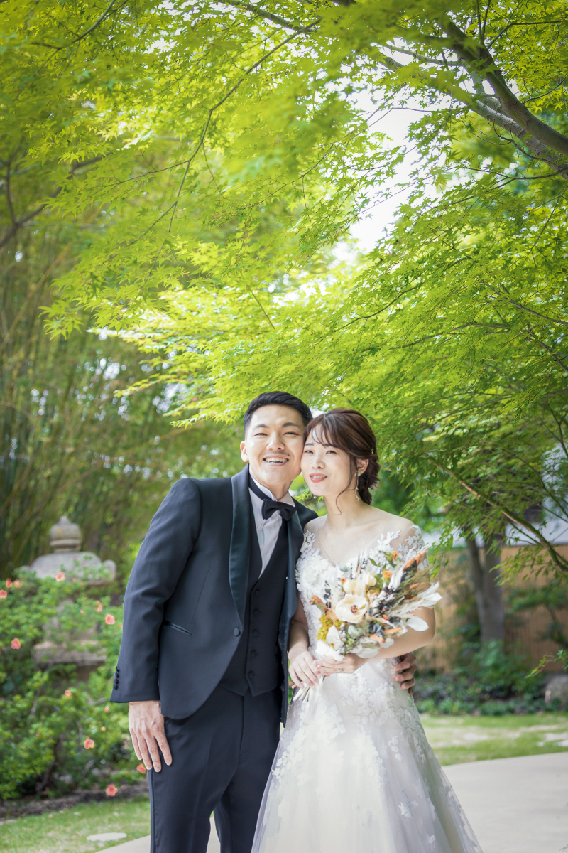 高宮庭園茶寮　凛として、鮮やかに