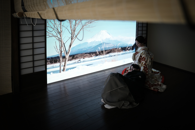 屋内庭園にLEDビジョンが登場!!
