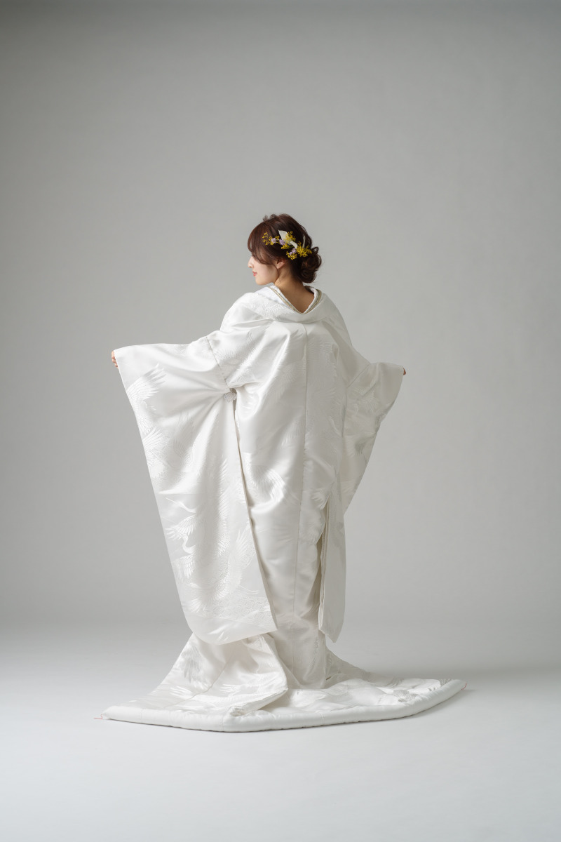 色打掛か白無垢かお悩みの方へ!