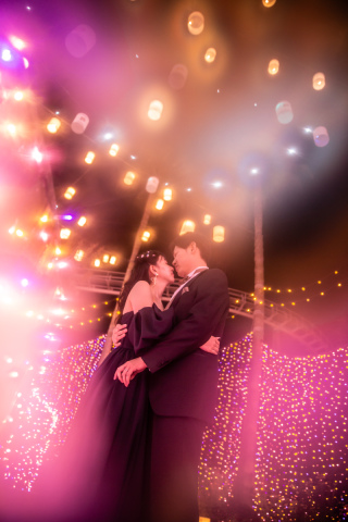 光の遊園地で幻想的な前撮り