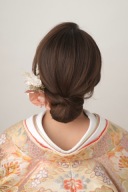 シンプルシニヨン