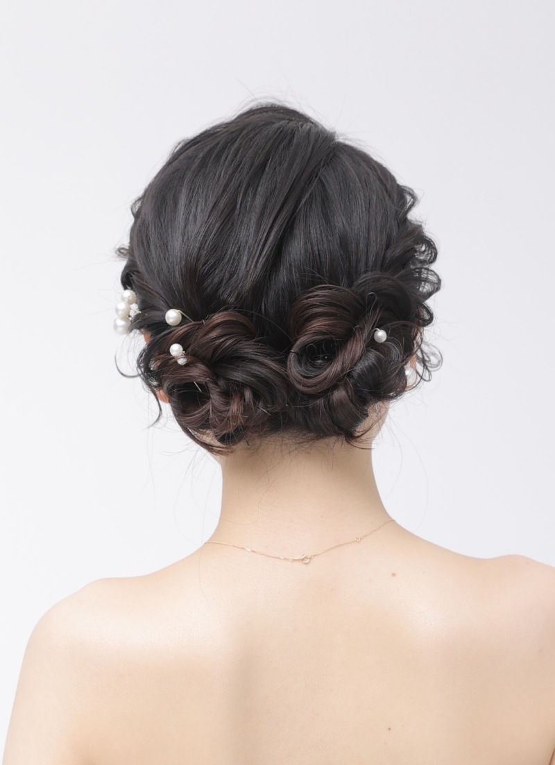 ツインヘアスタイル