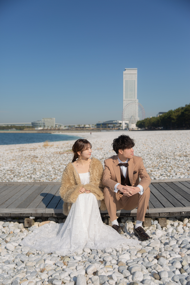 青空と海に包まれてハッピーなビーチフォトウェディング!