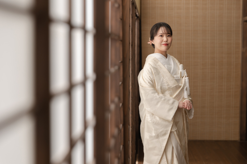 白無垢&times;ピンクメイク