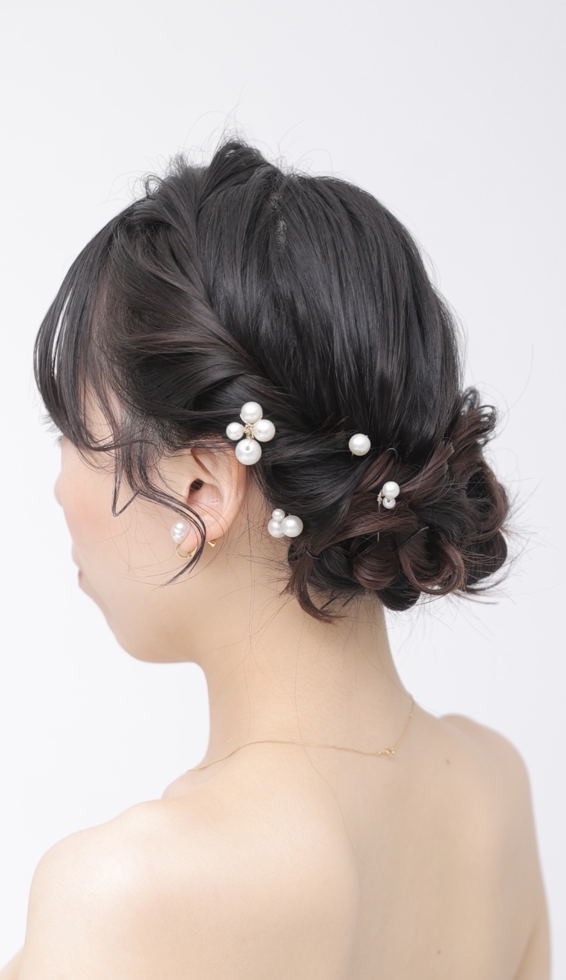 ツインヘアスタイル