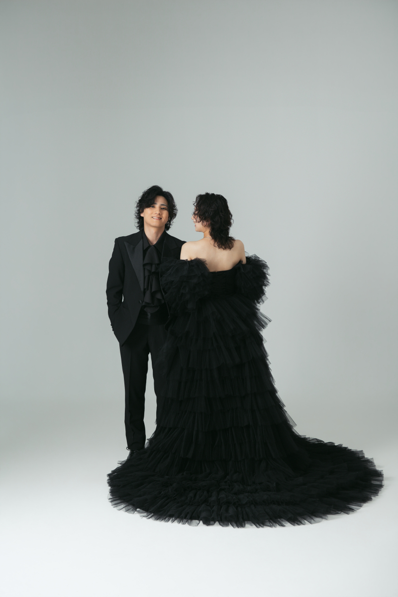 ブラックドレスのご紹介