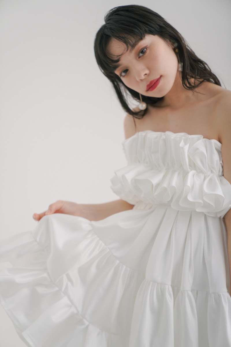 新作ドレスのご紹介♪