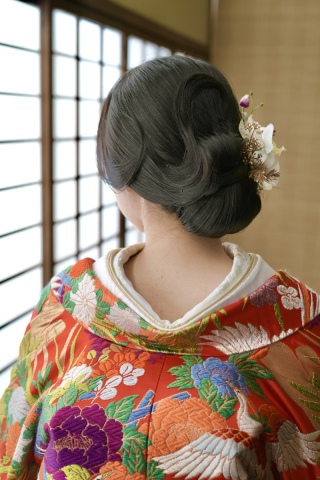 和装ヘアスタイルのご紹介〜。