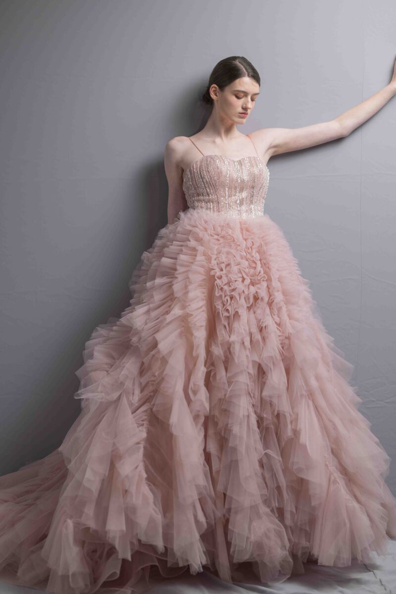 ピンク系カラードレス5選